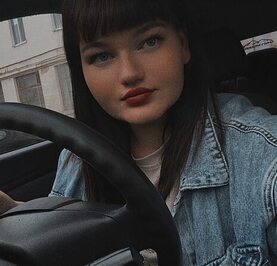 Оля