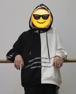 Адель Смирнов