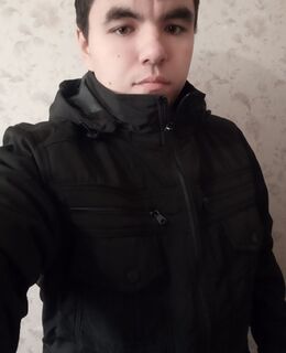 Максим